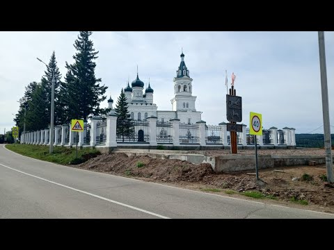 Видео: Река Лена и исторические места. Храм Воскресения 