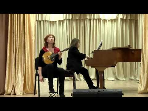 Видео: Жихарева Надежда (домра, г. Екатеринбург)