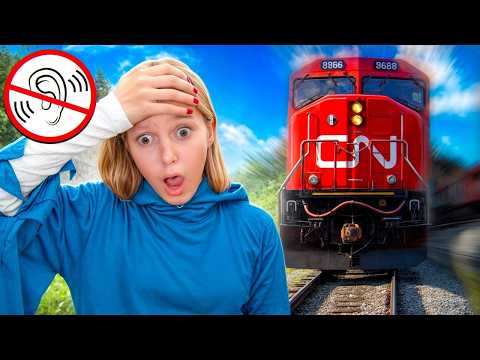 Видео: Амелка ЗАГУБИ СЛУХА ЗА 24 часа! 😱 Как реагираха приятелите? | Истории за тийнейджъри