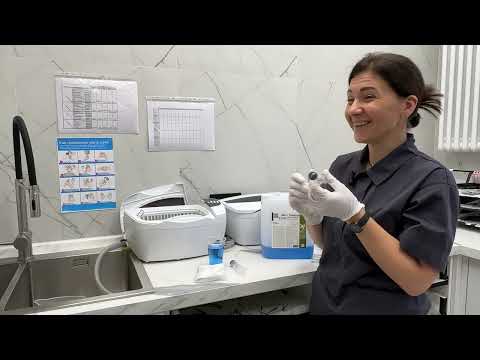 Видео: Дезинфекция инструмента специалиста