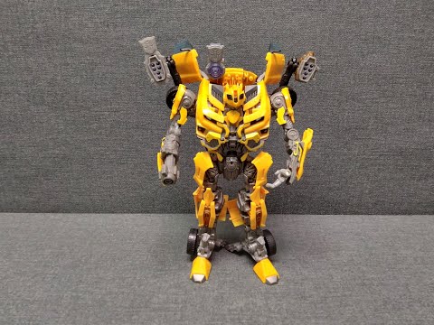 Видео: Обзор трансформера Bumblebee - Leader class - MechTech - Dark of the Moon. Музей Р-ТФ.
