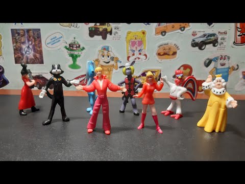 Видео: БРЕМЕНСКИЕ МУЗЫКАНТЫ из Киндер-Сюрпризов / Обзор коллекции 2017 года!