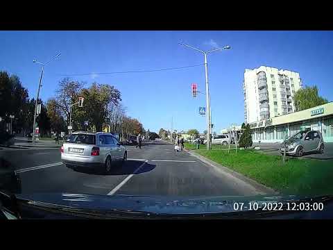 Видео: Город Речица. Улица Советская, район магазина Дружба. 7 октября 2022 года.