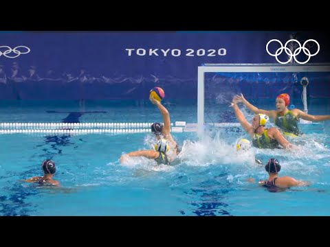 Видео: 🤽‍♀️ Ватерполистки сборной ОКР пробились в полуфинал ОИ в Токио