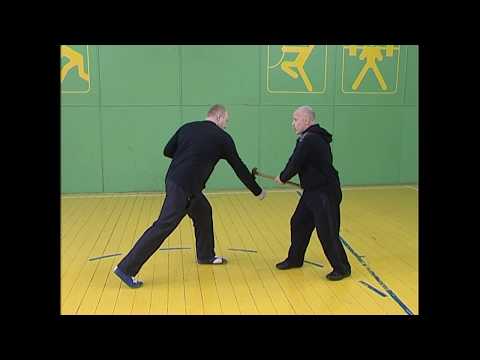 Видео: И снова трость в самообороне. В.Крючков/Stick in self-defense V. Kryuchkov/