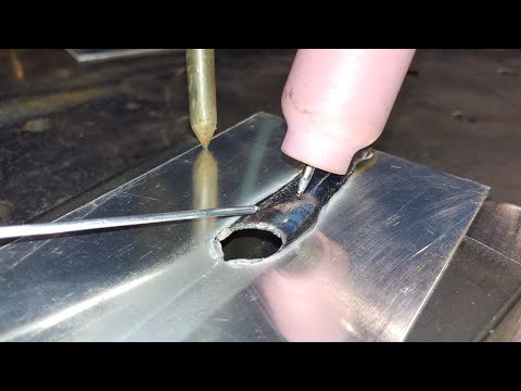 Видео: Потрясающая идея! Если сварка TIG тонкого алюминиевого листа сложна, добавьте эту установку!