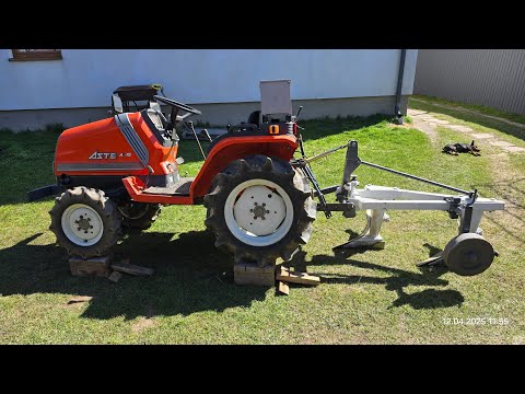 Видео: 🚜 З плугом по сусідах, та 2 слова про ящик для інструментів. #bazotto