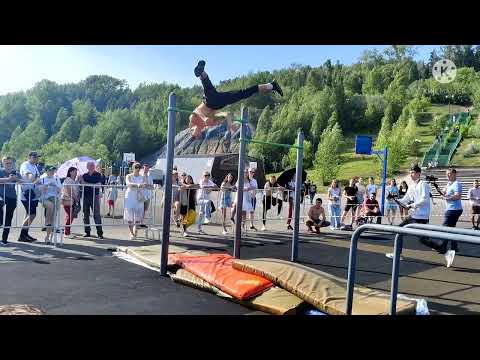 Видео: Воркаут батлы - чемпионат Томска