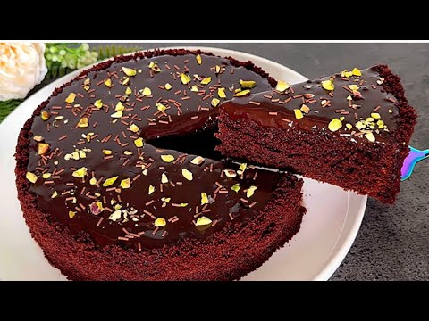 Видео: 10 ЛОЖЕК И 1 ЯИЧНЫЙ ТОРТ! Лучший шоколадный ТОРТ🍫! Тает во рту.