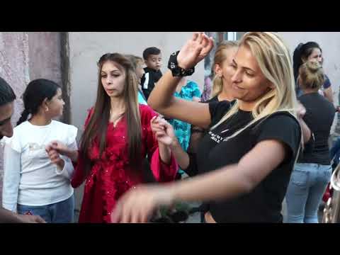 Видео: Честито на Стефчо и Ани 04.10.2023г.