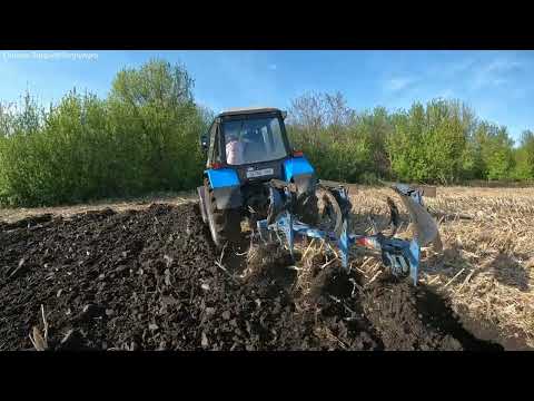 Видео: Що він робить цей Lemken з МТЗ 892.2 ?! Оранка кукурудзи.