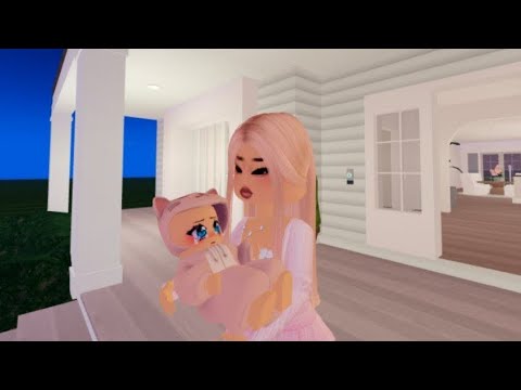 Видео: Стала мамой новорожденного ребенка 🍼🥰#roblox #актив #врекомендации #мило #малышка #мамаималыш