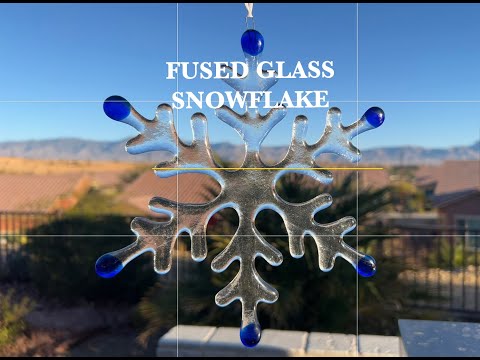 Видео: Снежинка из плавленого стекла
