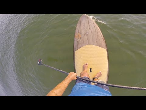 Видео: Положение ног для SUP-серфинга в любых условиях — модифицированная стойка для серфинга