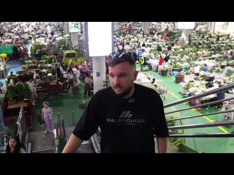 Видео: Китайский рынок цветов. Гвоздика по 12 копеек и роза по 6 рублей!