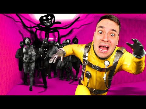 Видео: ОЦЕЛЯВАМЕ ЗАТВОРЕНИ В BACKROOMS НА ЖИВО ЧАСТ 2! | ESCAPE THE BACKROOMS