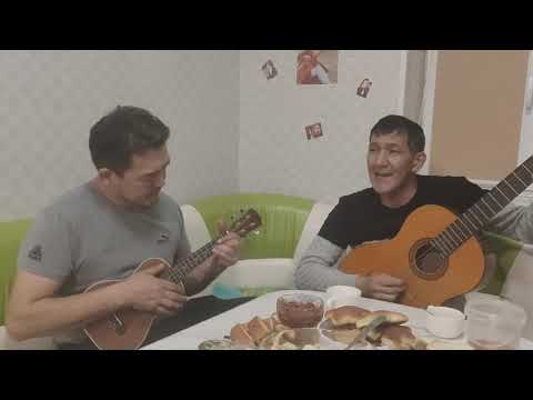 Видео: Жандос Нұрлан "Айлы жаз кешінде " Ауыл әншілері.