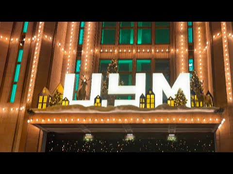 Видео: Киевский ЦУМ: красота роскоши  и безумие цен #киев #ЦУМ #красота #цены #обзор #шопинг