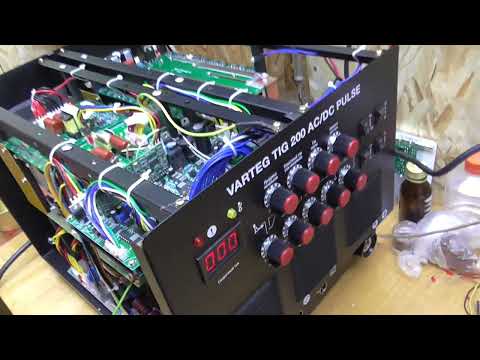 Видео: Varteg TIG 200 AC-DC Pulse. Нет реакции на курок. Мойка платы управления. Ремонт.