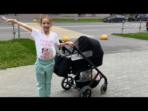 Видео: Называем сына в МФЦ, первая прогулка с малышом и возвращение дочки в Бекасово