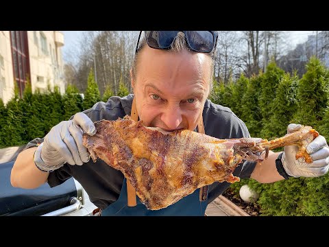 Видео: Вот так это надо делать. Мясо на гриле. Баранья нога на вертеле