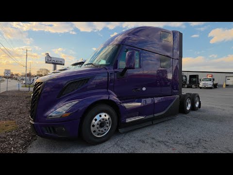 Видео: 2 холодильника в этой VNL860! 