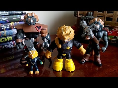 Видео: Трицератоны   2003 VS 2012 - Обзор Фигурок
