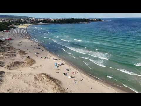 Видео: От южният плаж на град Приморско