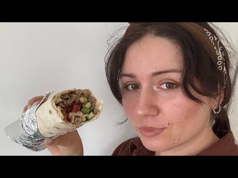 Видео: ЧЕСНОКОВА ГОТОВИТ ДОНЕР ПО-ТУРЕЦКИ С БАРАНИНОЙ И ВИТАМИНЫ ДЛЯ ИММУНИТЕТА