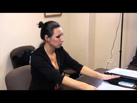 Видео: Растяжка для танцоров. Как правильно развить гибкость и повысить технику танца живота