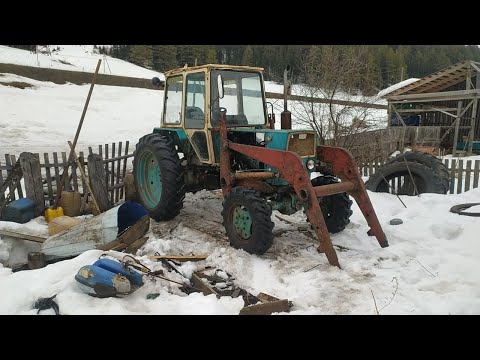 Видео: Трактор эвакуатор. Тянем автомобиль на Т-40АМ с кабиной ЮМЗ