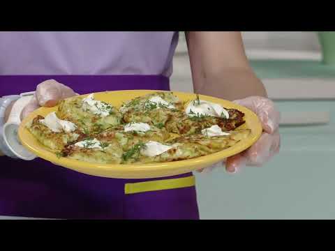 Видео: ☀️С добрым утром, малыши! Оладьи из кабачков - Хрю-шеф!