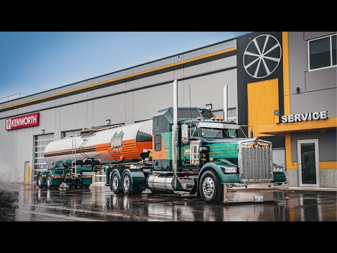 Видео: Планер KENWORTH W900 Специальное видео: старое встречает новое. Парень из KENWORTH
