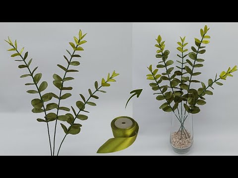 Видео: Сделай сам | Как легко и просто сделать листья эвкалипта из атласной ленты