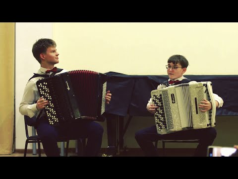 Видео: Московские окна - Елисей Иващиненко и Владимир Романов / Moskovskie Okna - bayan duo