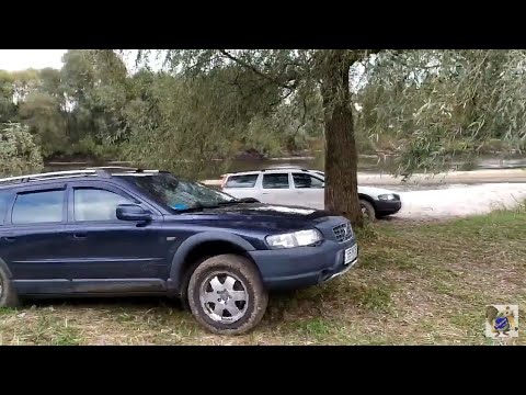 Видео: Осенняя рыбалка в Беларуси на реке Припять д.Лахва! Испытания нового лодочного мотора! Отдых!