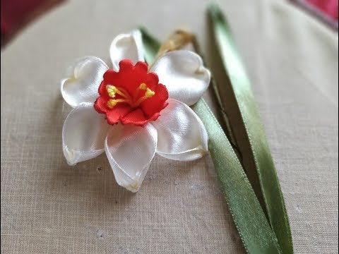 Видео: Нарцисс из атласных лент