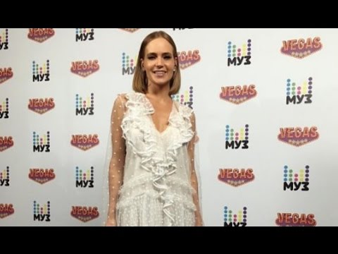 Видео: Glukoza «Без тебя», «Пой мне, ветер», «Я буду тайною» и «Зачем» | Партийная зона, 2.10.2016