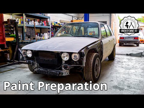 Видео: Снятие дополнительных деталей и шлифовка шасси перед покраской | Реставрация BMW E30 Touring — ча...