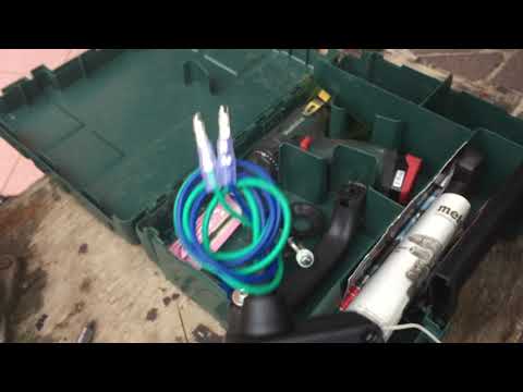 Видео: Уаз Хантер! Дверные электрические замки. Часть 1.