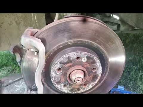 Видео: Замена передних тормозных колодок чери Тигго 8 про макс #chery #топ #automobile #китай #ремонт