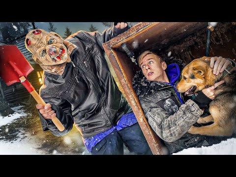 Видео: ПРОНИКЛИ В ЛОГОВО СУМАСШЕДШЕГО ФЕРМЕРА. ОН ТАМ НЕ ОДИН. ПРЯЧЕМСЯ ОТ ПСИХОВ В МАСКЕ