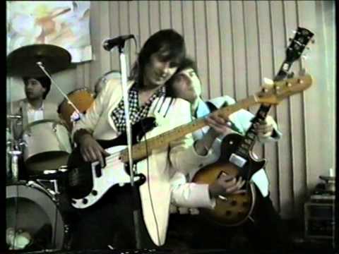 Видео: ЧЕРВЕН БРЯГ - СРЕЩА НА МУЗИКАНТИТЕ 1988 Г. 3-ТА ЧАСТ