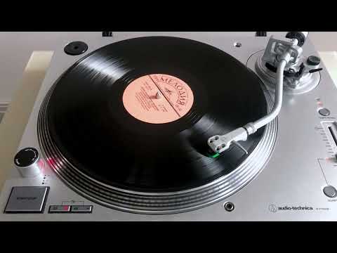 Видео: Мигель Рамос – Орган «Хаммонд» (Miguel Ramos – Miguel Ramos Y Su Organo Hammond Vol. 10) - Side 2