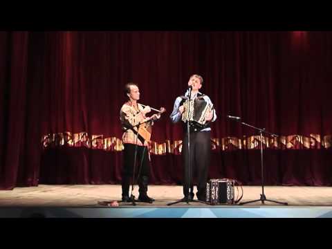 Видео: Сердце старость признавать не хочет! Разведёт меха гармошка, сердце тихо защемит, запоёт душа.