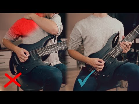 Видео: Яка посадка з гітарою краща - на праву чи на ліву ногу? #guitar #гітара