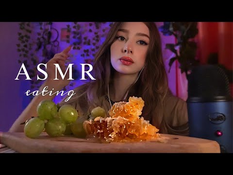Видео: ASMR КУШАЮ И БОЛТАЮ🍇