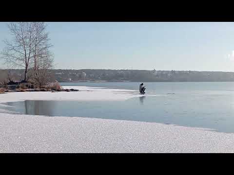 Видео: Шарташ. Первый лед!