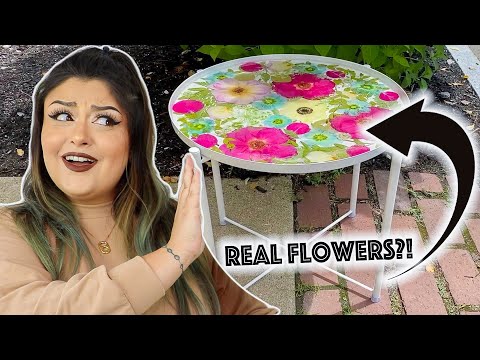 Видео: Я сделала приставной столик из смолы, но с настоящими цветами! 🌺 🌸 🌼