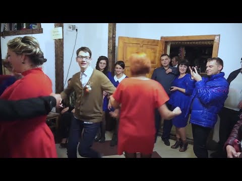 Видео: Вусілля Гурт Весільна деца Самуел Колочава  закарпатський кручений файна #коломийка